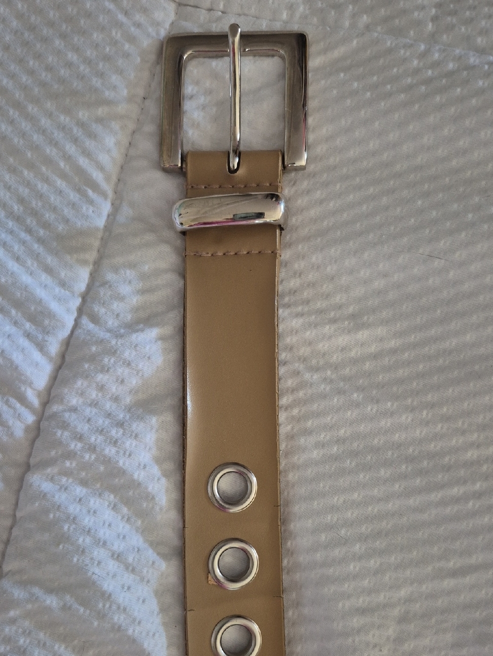 Tan Womens Gen. Leather Belt with Silver Buckle
